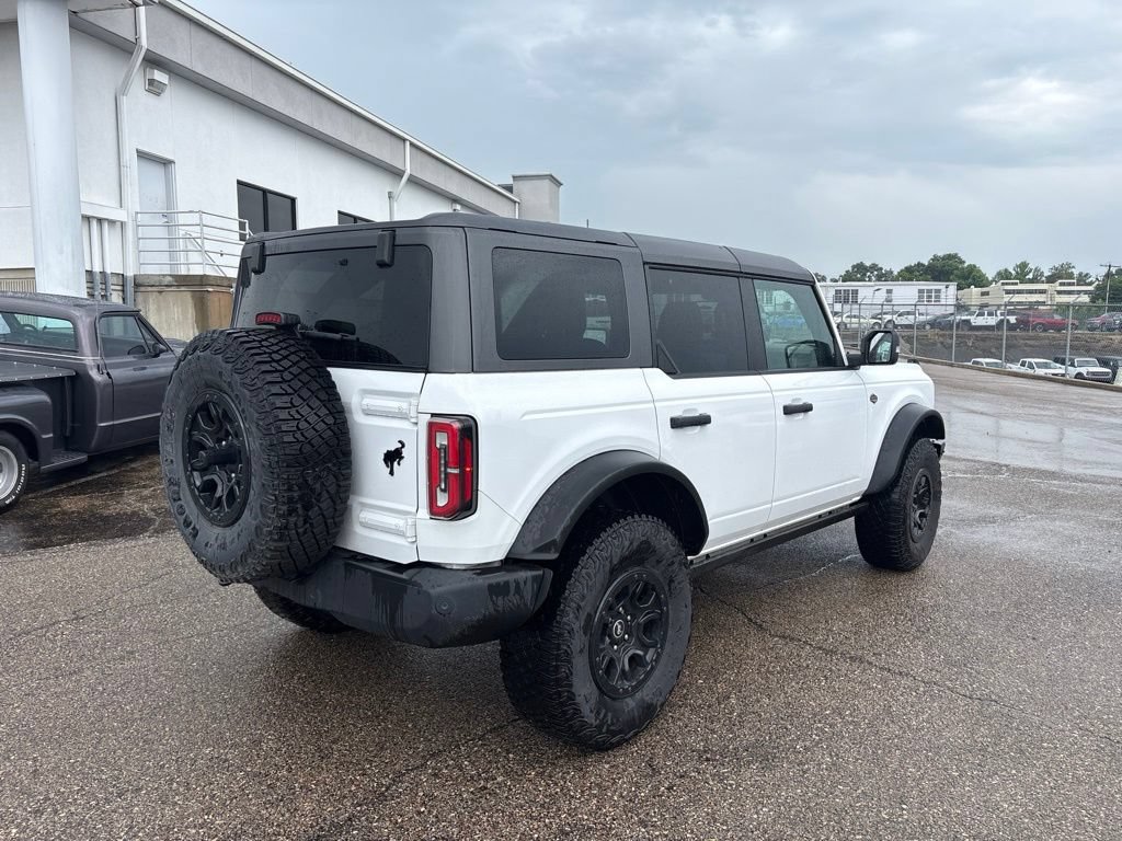 Certified 2024 Ford Bronco Wildtrak AWD/4WD image 7