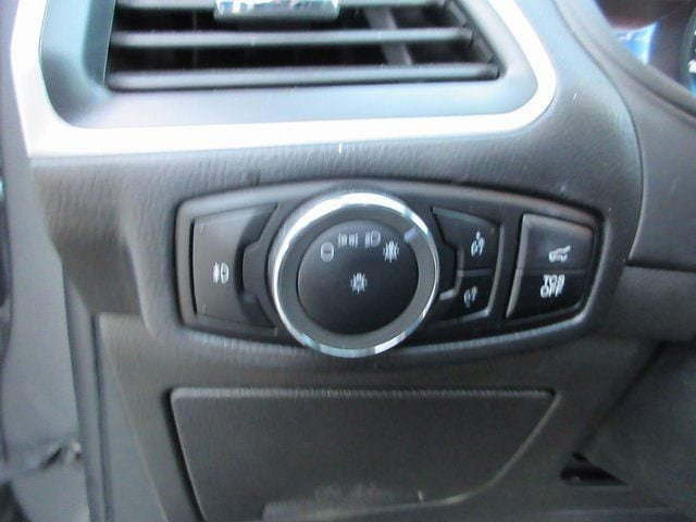 Certified 2024 Ford Edge SEL w/ Sport Appearance Package AWD/4WD image 11