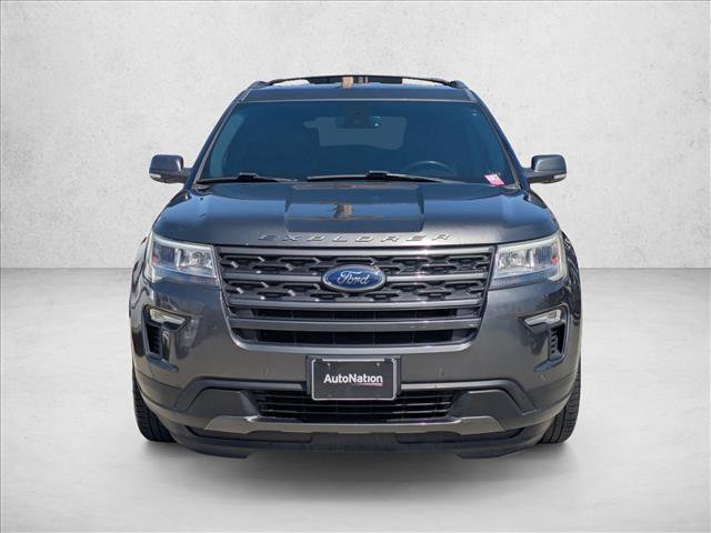 Certified 2018 Ford Explorer XLT w/ Equipment Group 202A FWD image 2