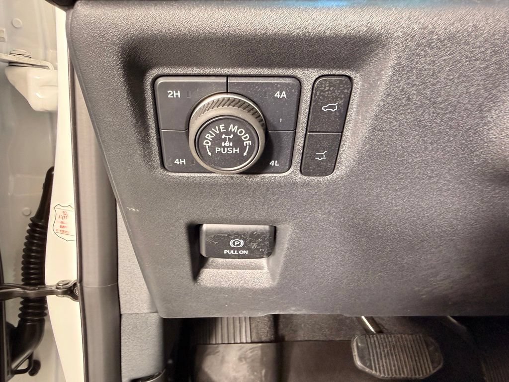 Certified 2025 Ford Expedition Tremor AWD/4WD image 26