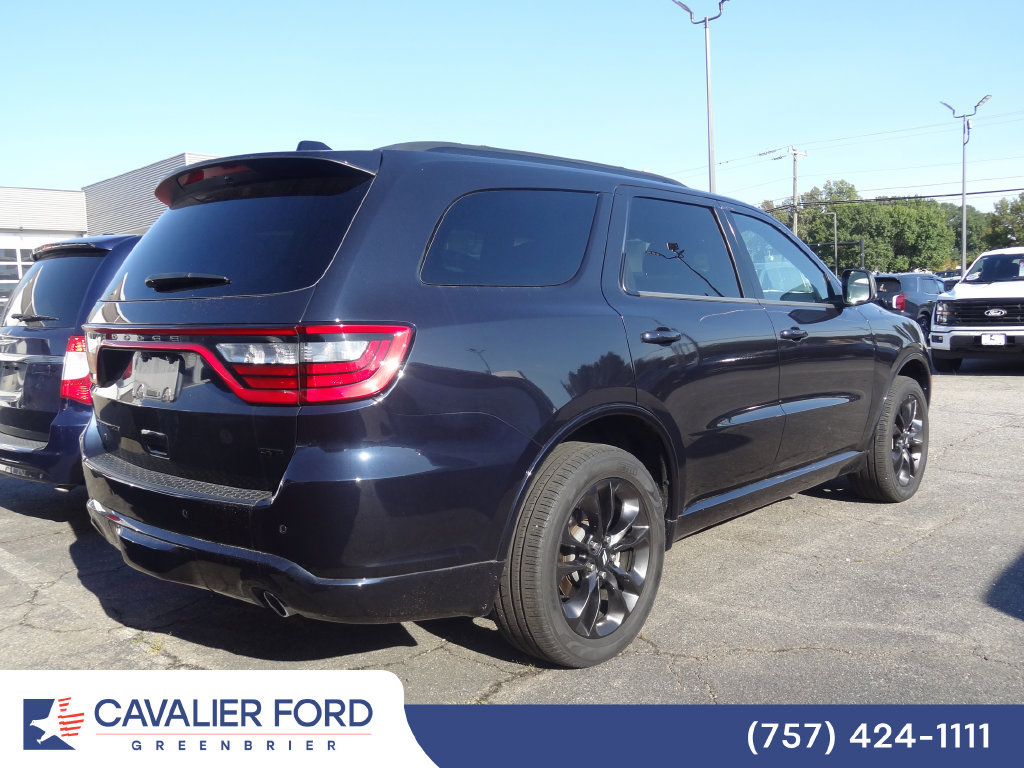 Used 2025 Dodge Durango GT AWD/4WD image 3