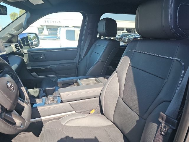 Used 2026 Toyota Tundra Limited AWD/4WD image 5