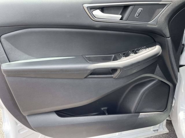 Certified 2021 Ford Edge SE FWD image 8