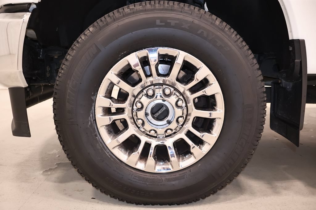 Certified 2022 Ford F350 Lariat w/ Chrome Package AWD/4WD image 46