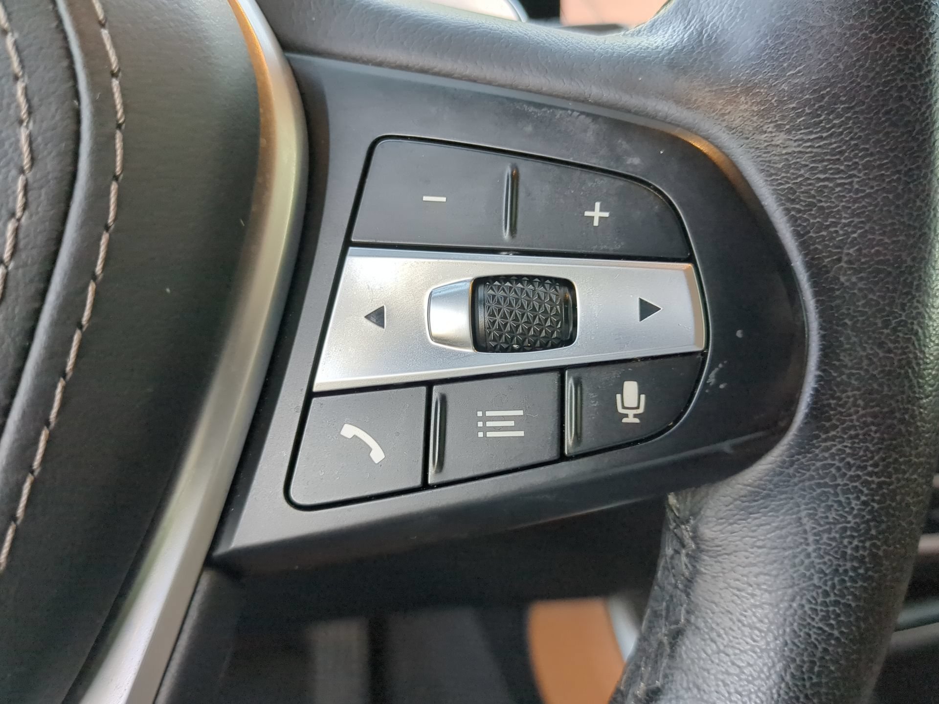 Used 2025 BMW X5 sDrive40i w/ Premium Package RWD image 67