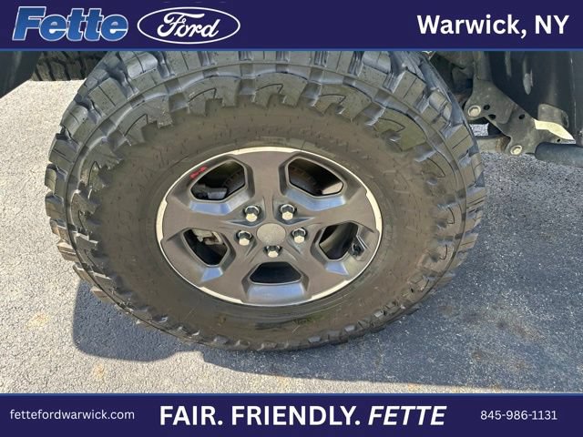 Used 2021 Jeep Gladiator Rubicon AWD/4WD image 7