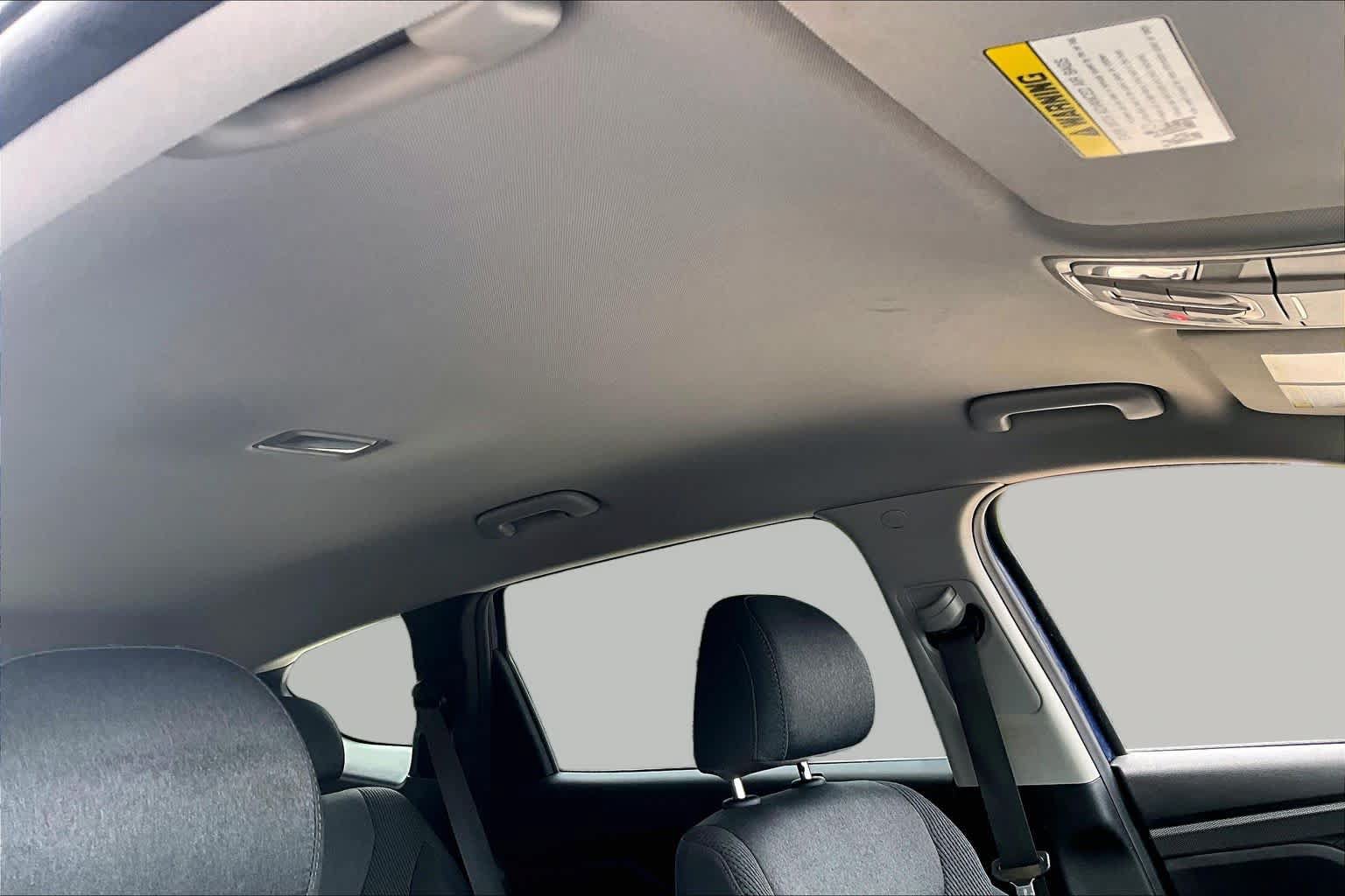Used 2019 Hyundai Santa Fe SE FWD image 14