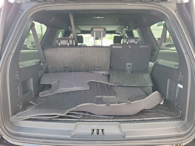 Certified 2024 Ford Expedition Max Platinum RWD image 10