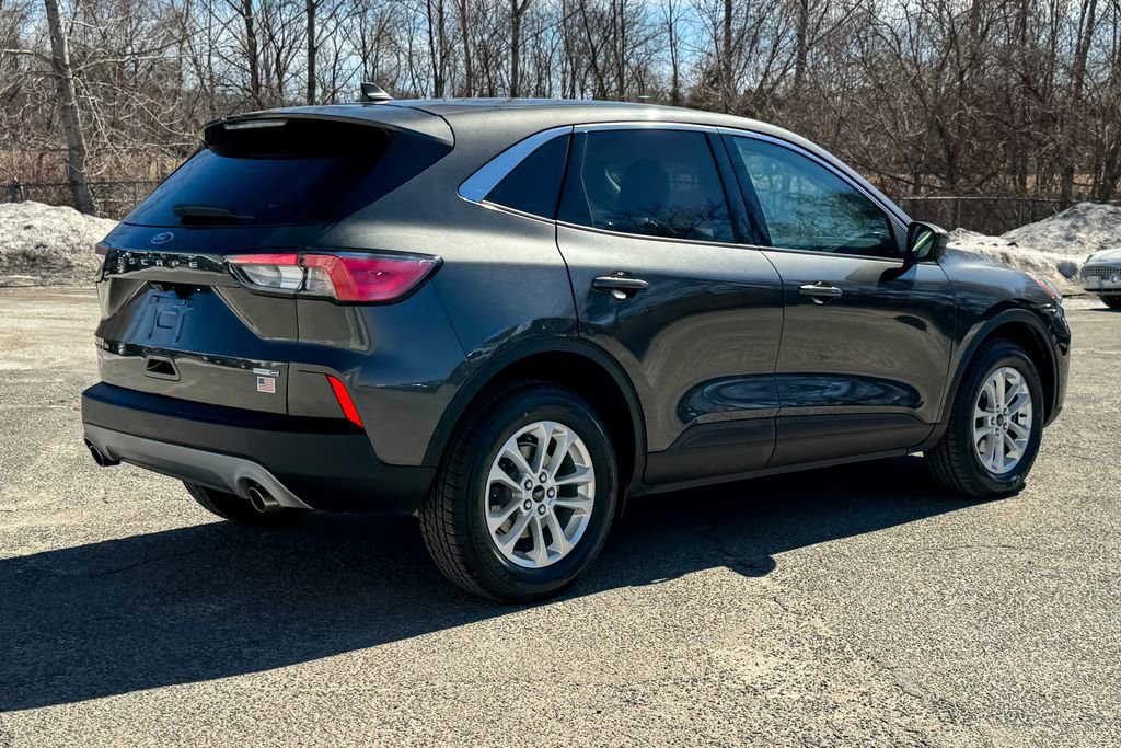 Certified 2020 Ford Escape SE image 5