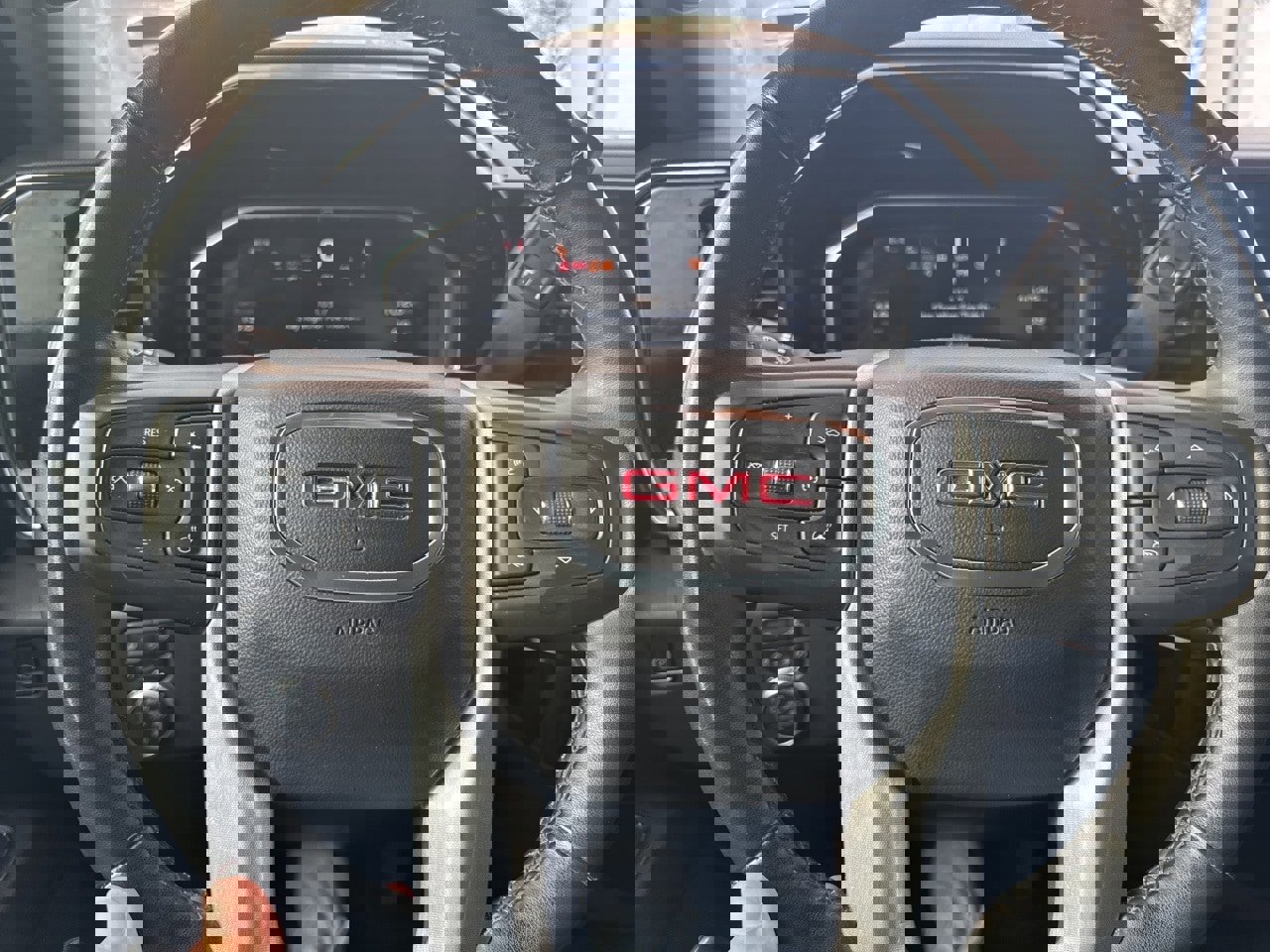 Used 2024 GMC Sierra 1500 SLT image 11