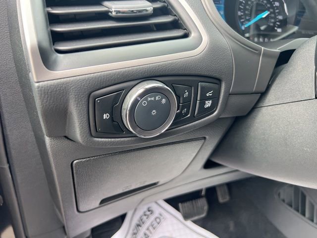 Certified 2024 Ford Edge SEL w/ Convenience Package image 9