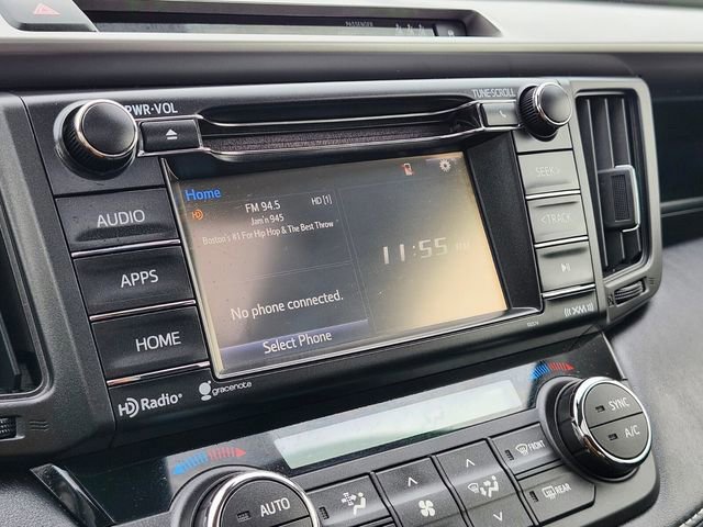 Used 2017 Toyota RAV4 XLE w/ Carpet Mat Package image 21