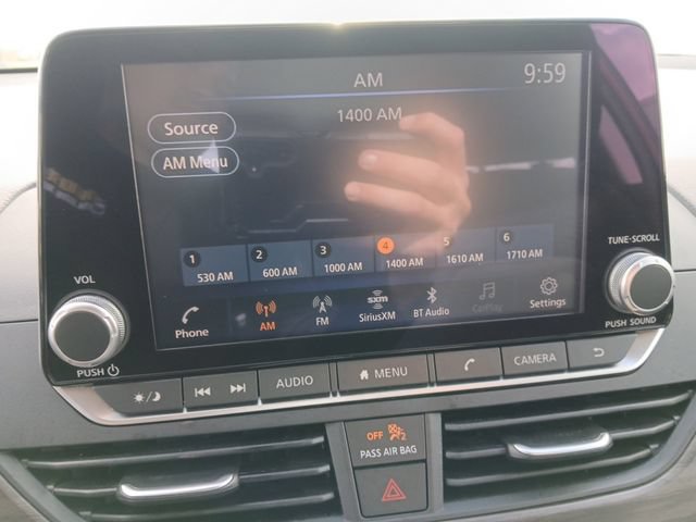 Used 2025 Nissan Altima 2.5 SV FWD image 22