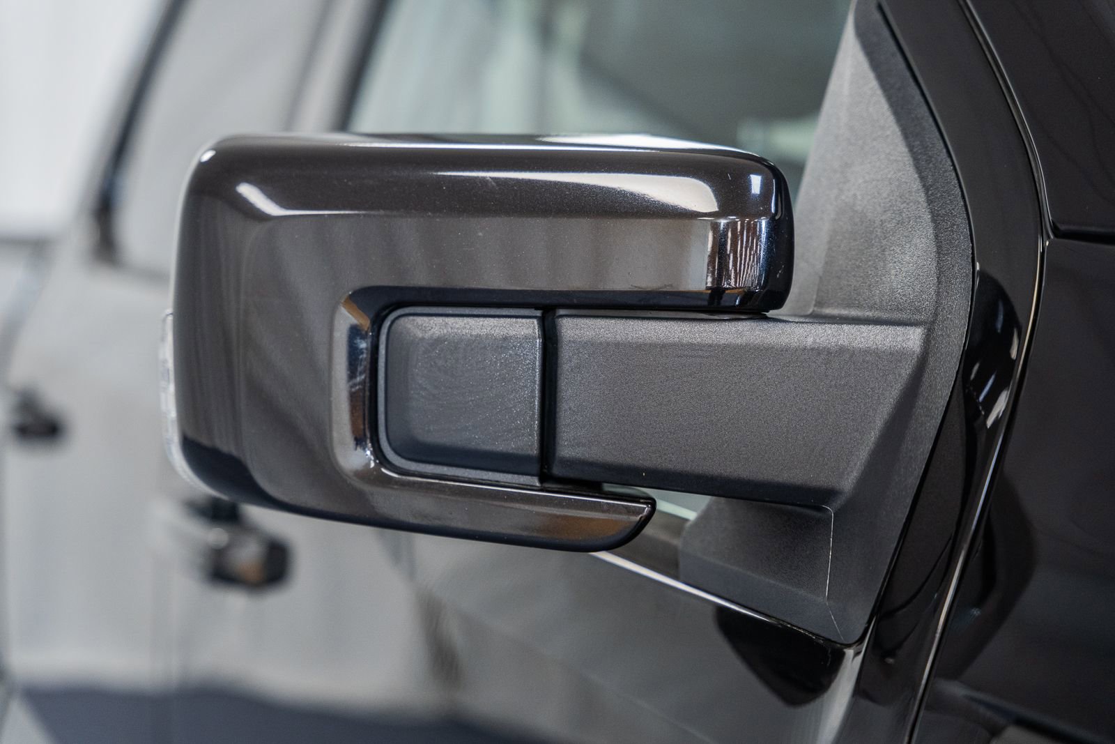 Certified 2023 Ford F150 Lariat w/ Equipment Group 502A High image 17