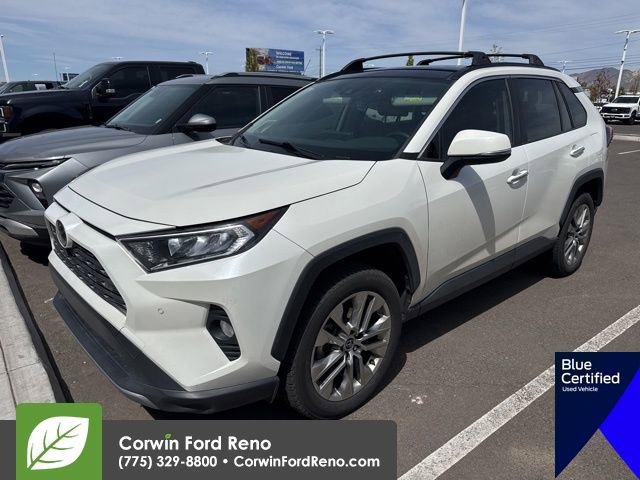 Used 2019 Toyota RAV4 Limited w/ Advanced Technology Package image 4