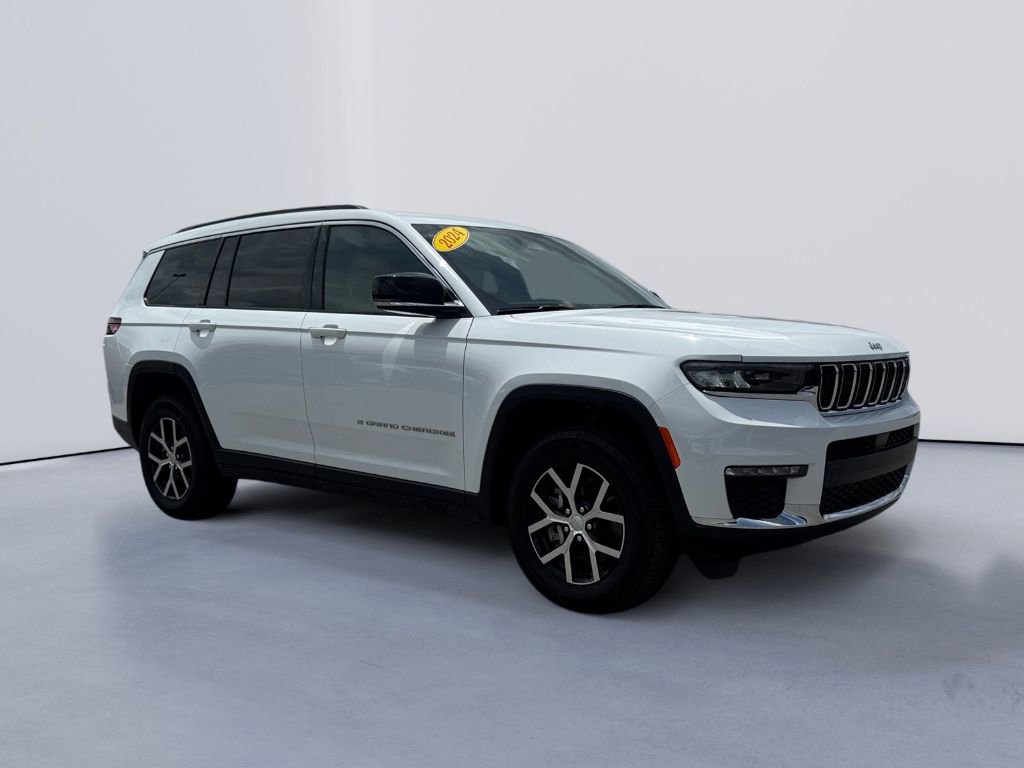 Used 2024 Jeep Grand Cherokee L Limited image 7