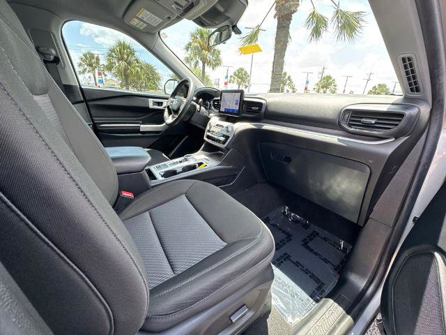 Certified 2023 Ford Explorer XLT RWD image 23