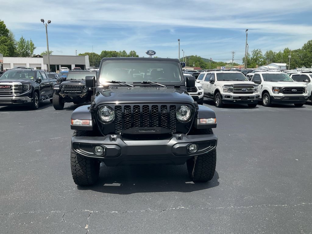 Used 2021 Jeep Gladiator Sport AWD/4WD image 2