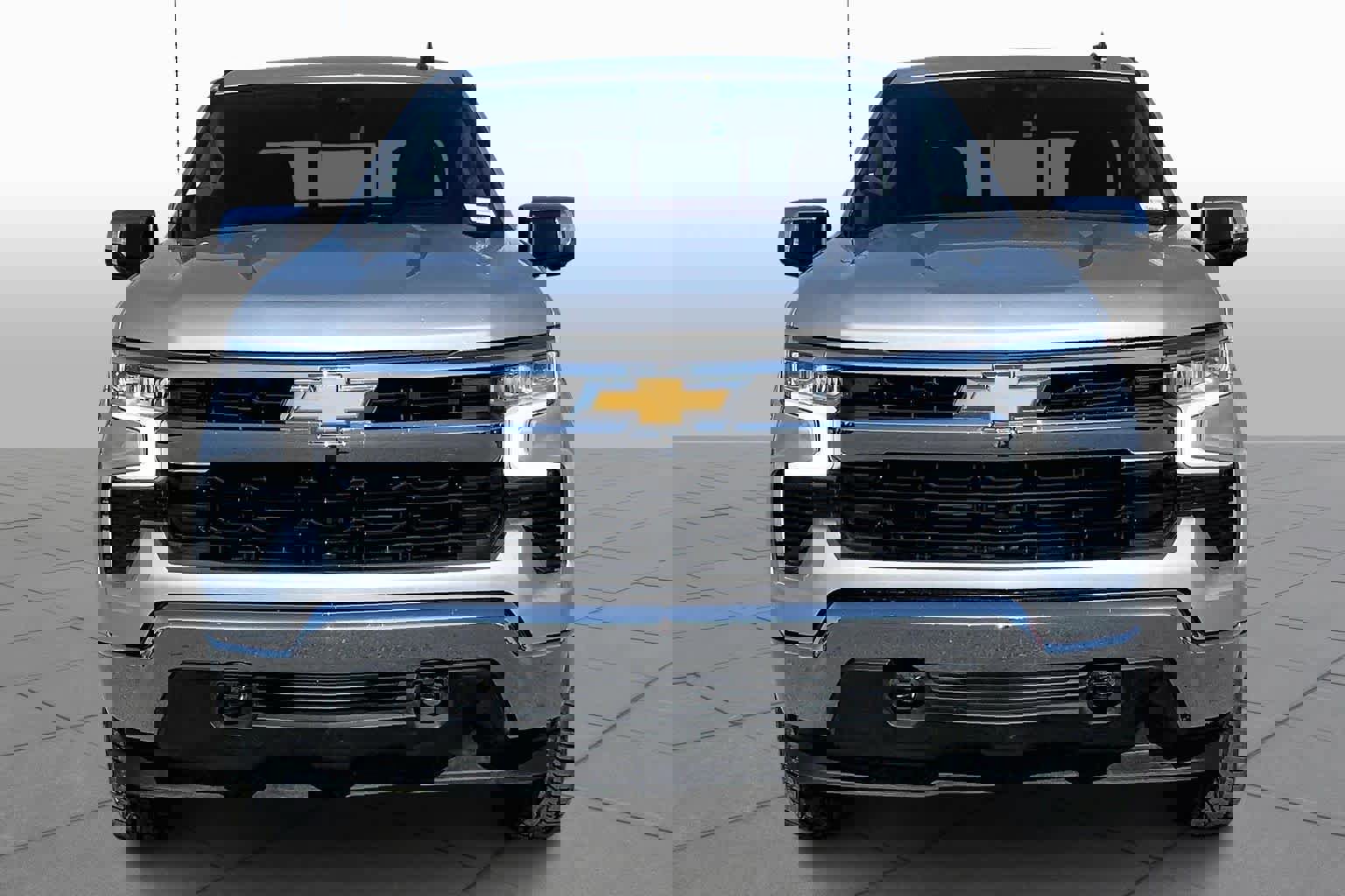 Used 2022 Chevrolet Silverado 1500 LT w/ Z71 Off-Road Package image 6