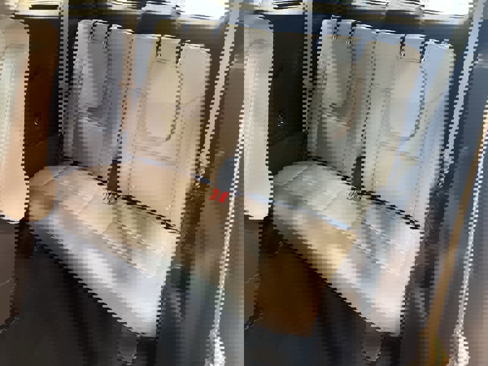 Certified 2022 Ford Explorer Platinum w/ Equipment Group 601A image 29