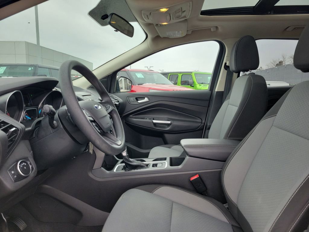 Certified 2017 Ford Escape SE image 16