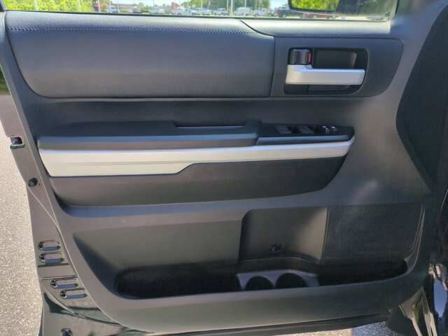 Used 2018 Toyota Tundra SR5 AWD/4WD image 13