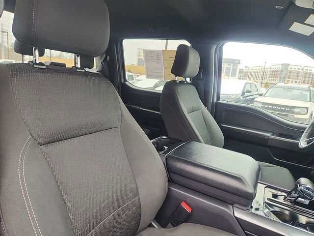 Certified 2023 Ford F150 XLT w/ Equipment Group 302A High image 31