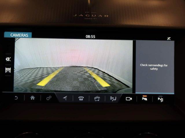 Used 2023 Jaguar F-TYPE R-Dynamic AWD/4WD image 16