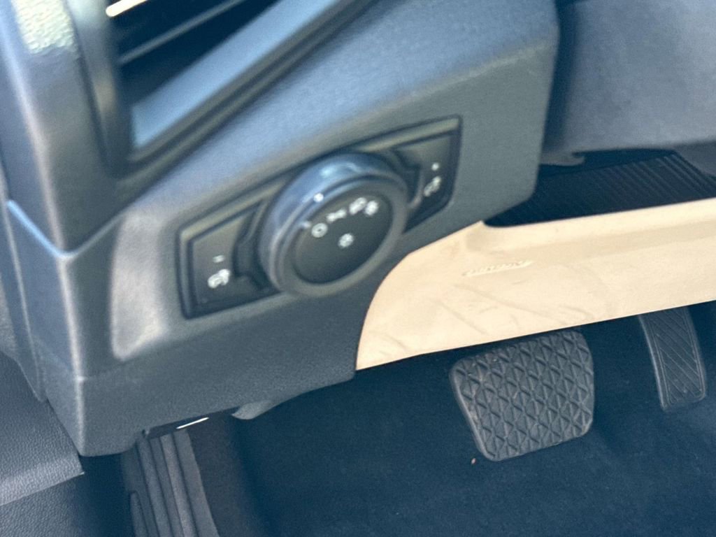 Certified 2019 Ford EcoSport S image 27