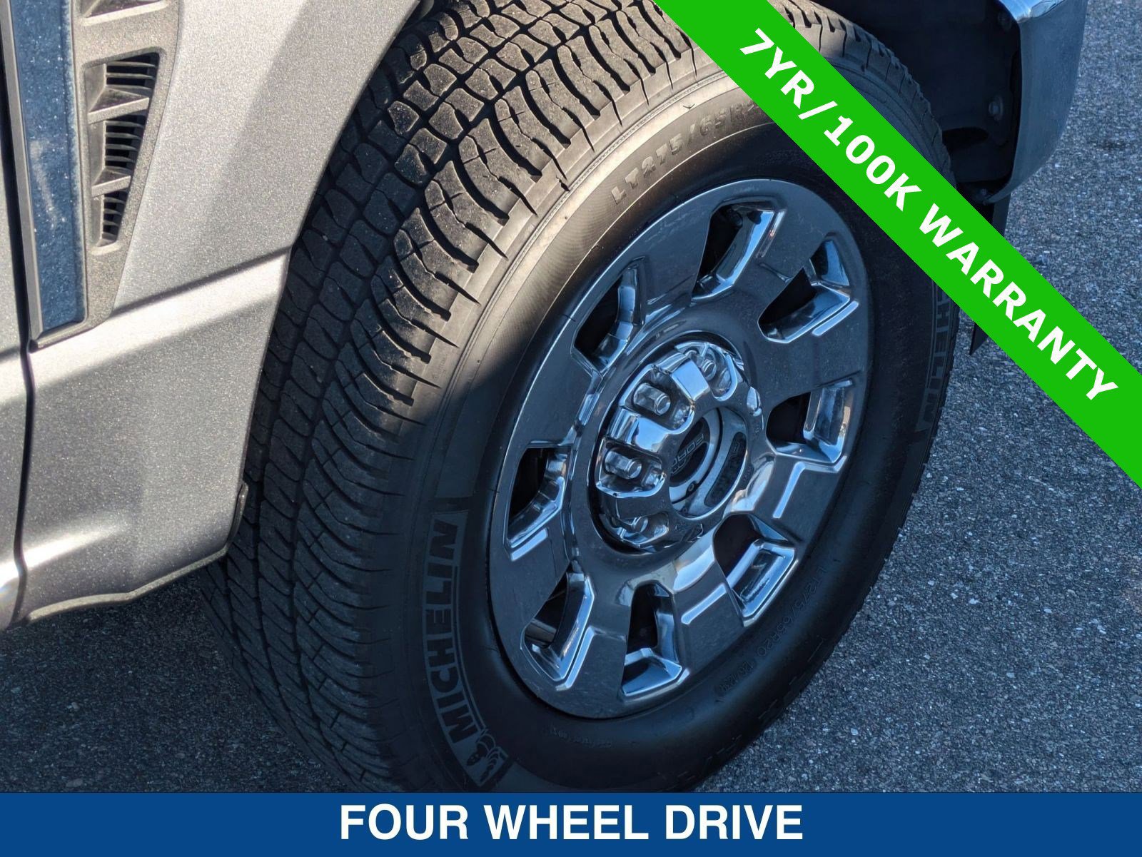 Certified 2024 Ford F250 Lariat w/ Chrome Package image 12