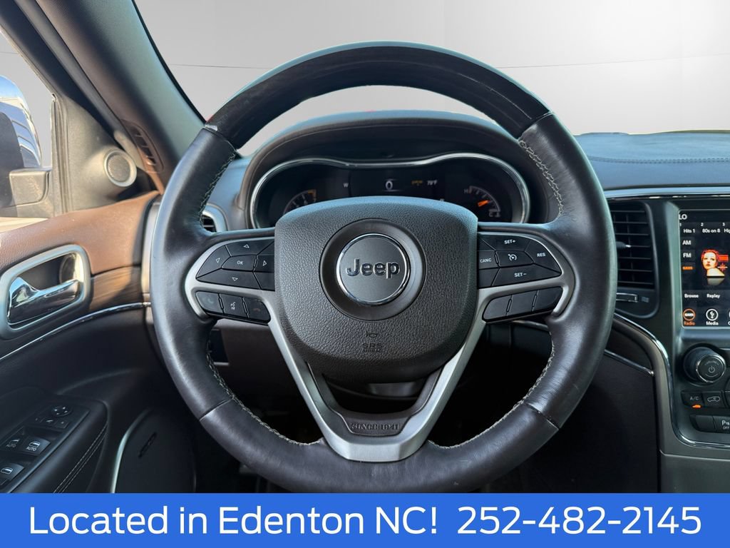 Used 2018 Jeep Grand Cherokee Overland AWD/4WD image 13