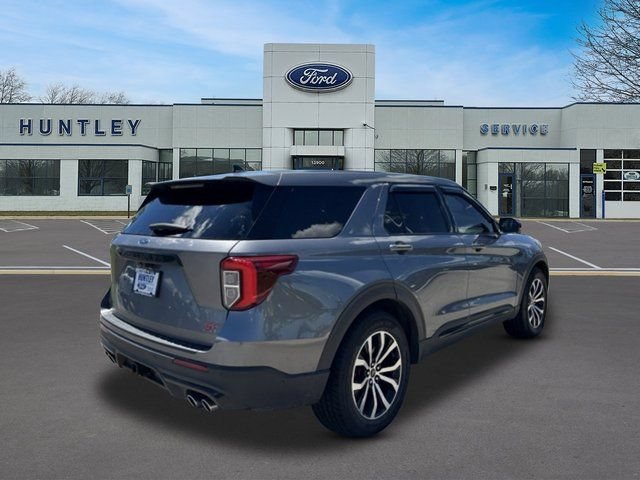 Certified 2021 Ford Explorer ST w/ Equipment Group 401A AWD/4WD image 3