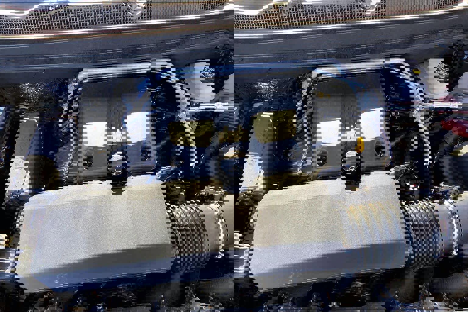 Used 2024 GMC Canyon AT4 w/ Technology Package image 33