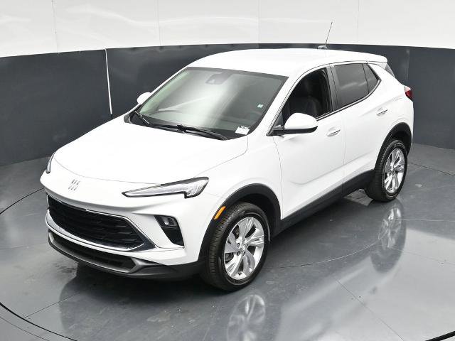 Used 2025 Buick Encore GX Preferred AWD/4WD image 40