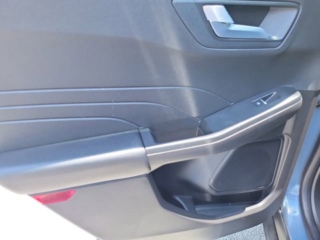Certified 2024 Ford Escape ST-Line w/ Tech Pack #1 FWD image 9