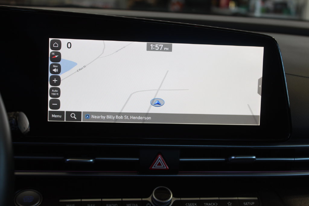 Used 2025 Hyundai Elantra SEL FWD image 25