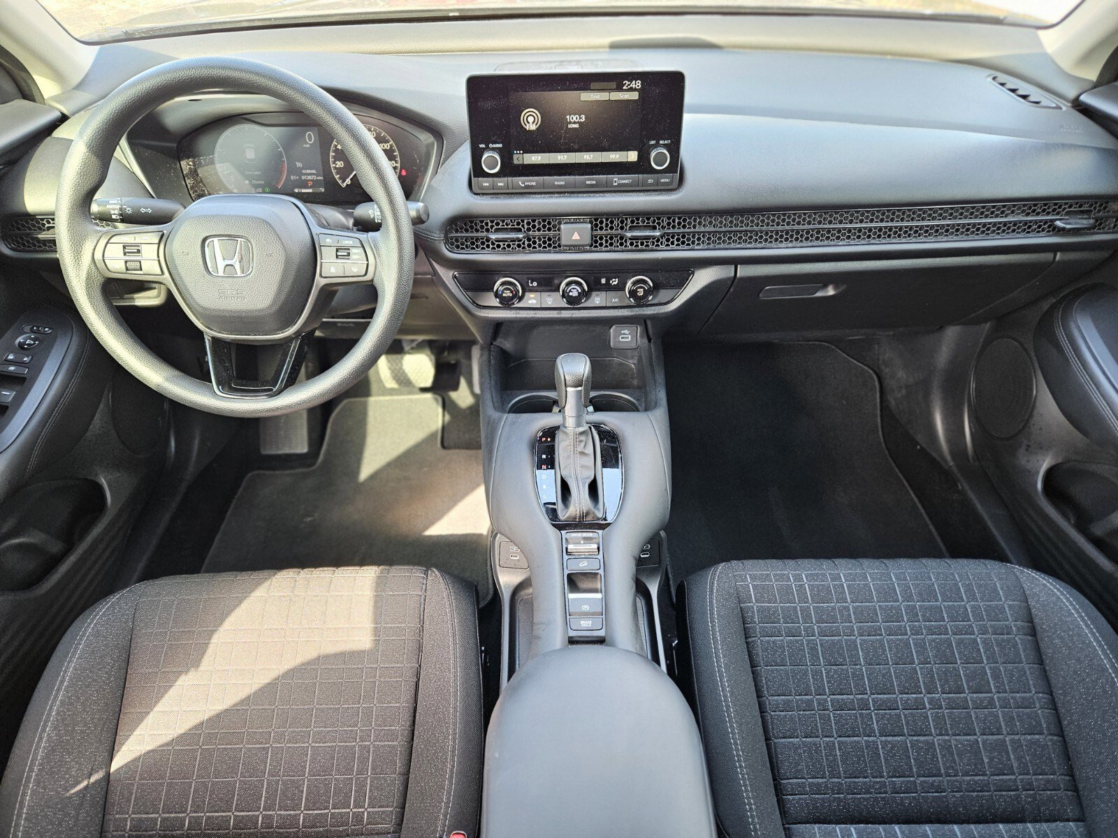 Used 2025 Honda HR-V LX image 13