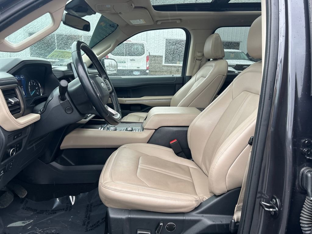 Certified 2024 Ford Expedition Limited image 5