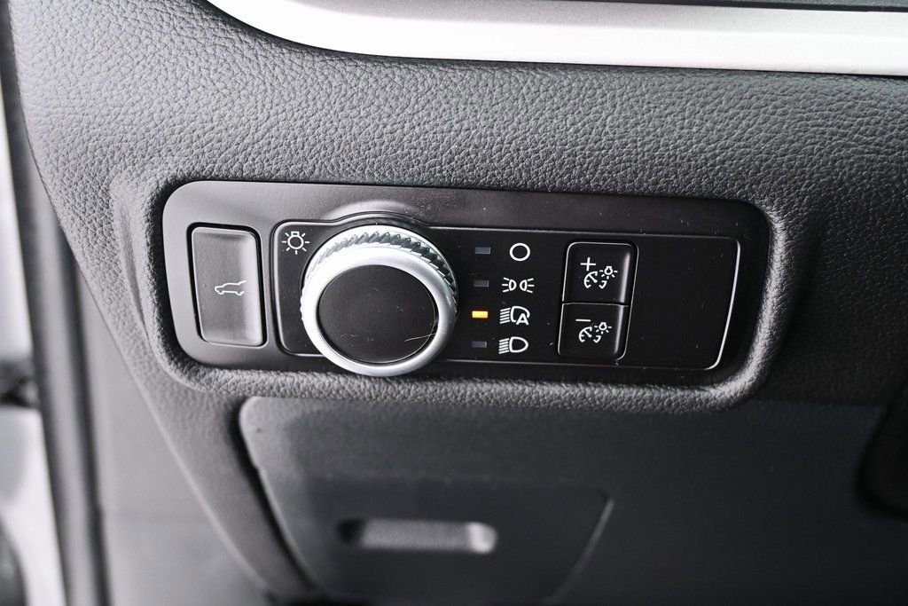 Certified 2023 Ford Explorer XLT AWD/4WD image 38