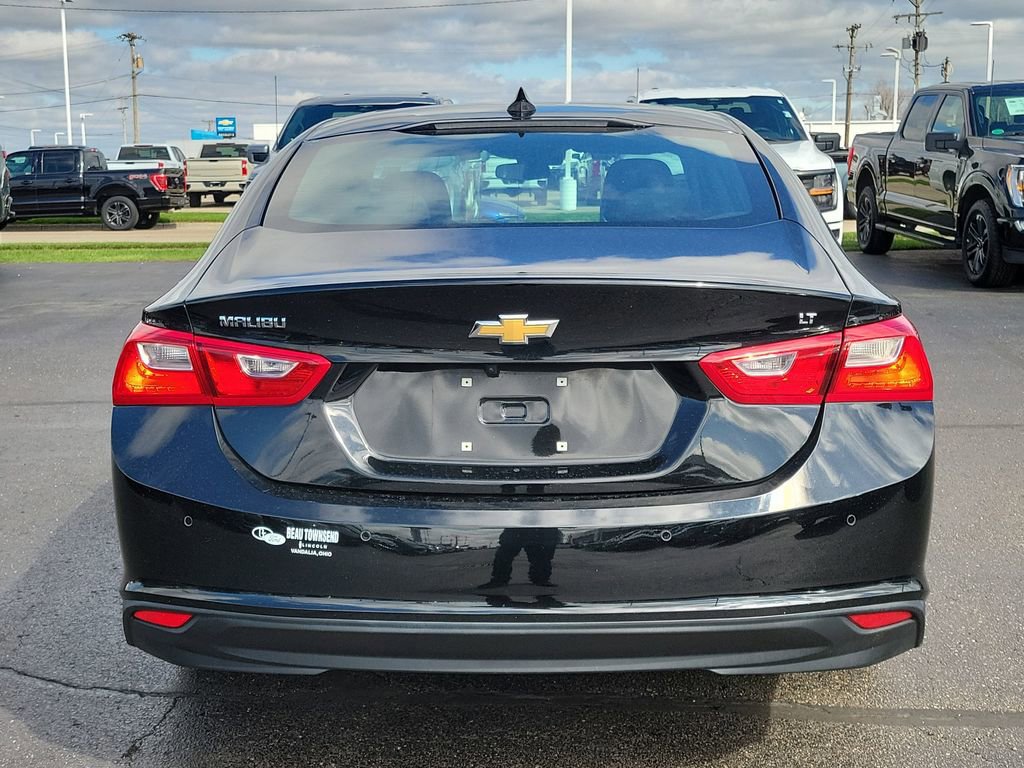 Used 2024 Chevrolet Malibu LT image 4