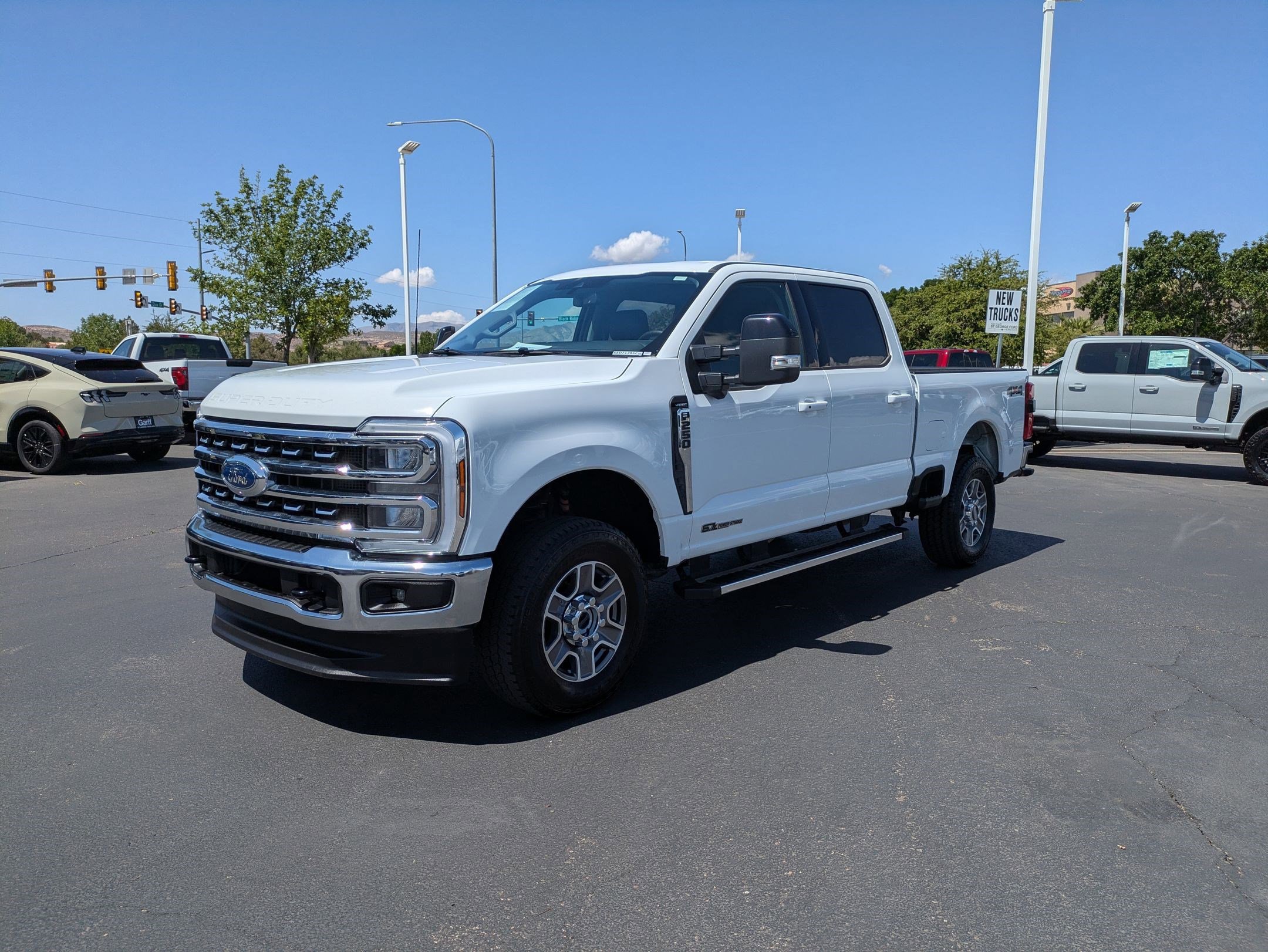 Certified 2025 Ford F250 Lariat AWD/4WD image 10