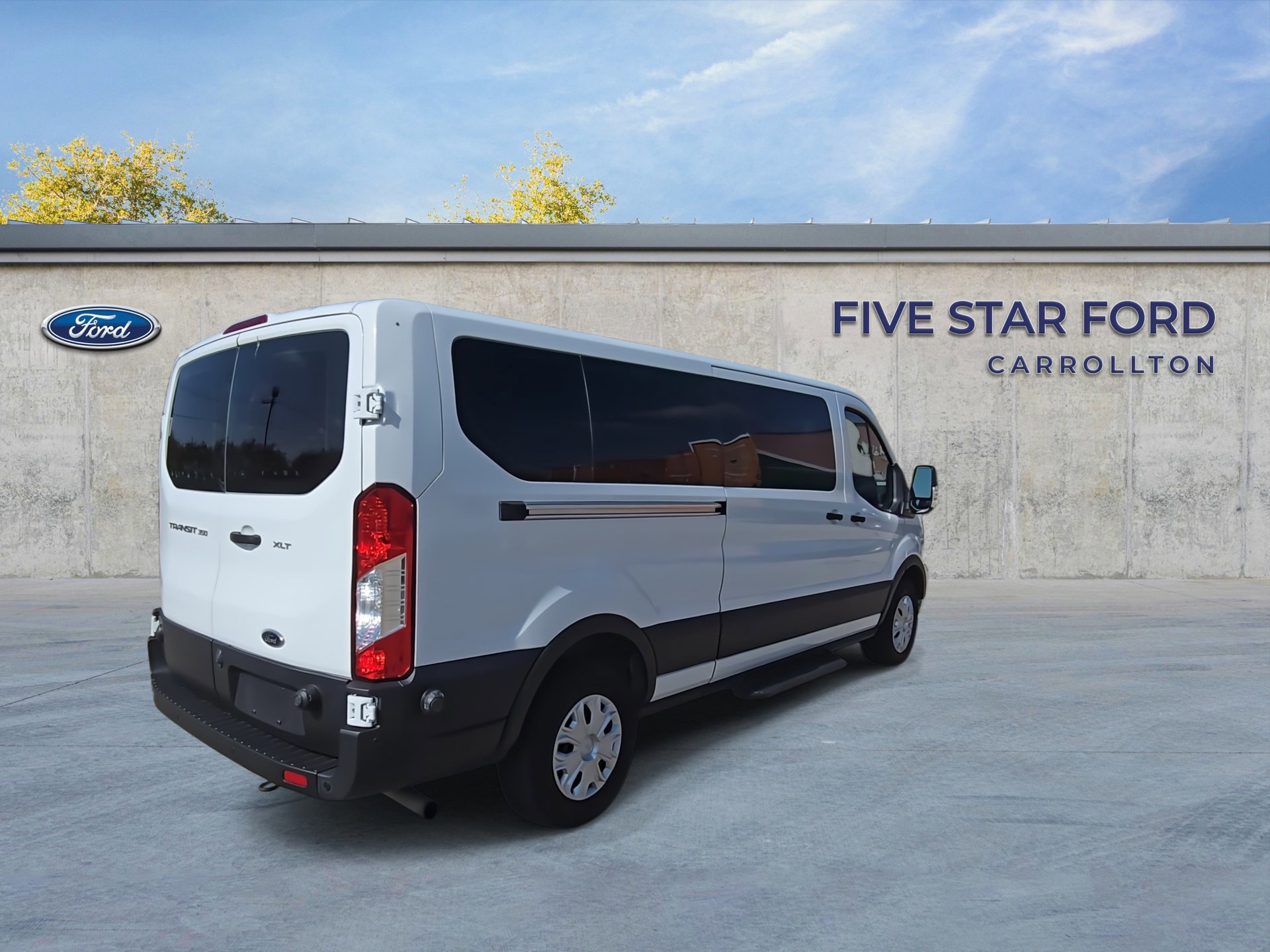 Certified 2020 Ford Transit 350 XLT image 5