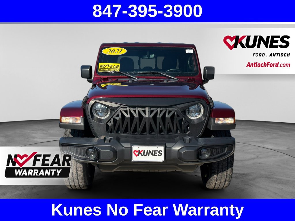 Used 2021 Jeep Gladiator Sport AWD/4WD image 2