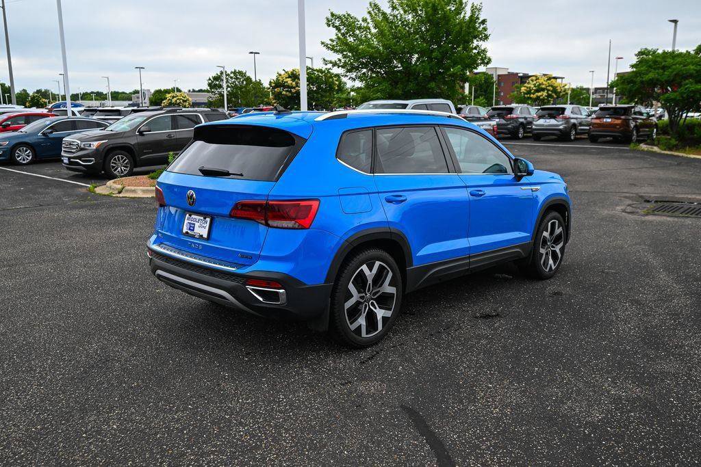 Used 2022 Volkswagen Taos SEL AWD/4WD image 5