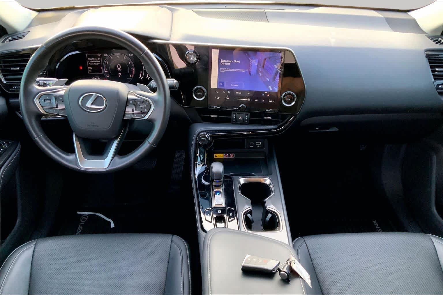 Used 2025 Lexus NX 250 FWD w/ Accessory Package (2T) image 15