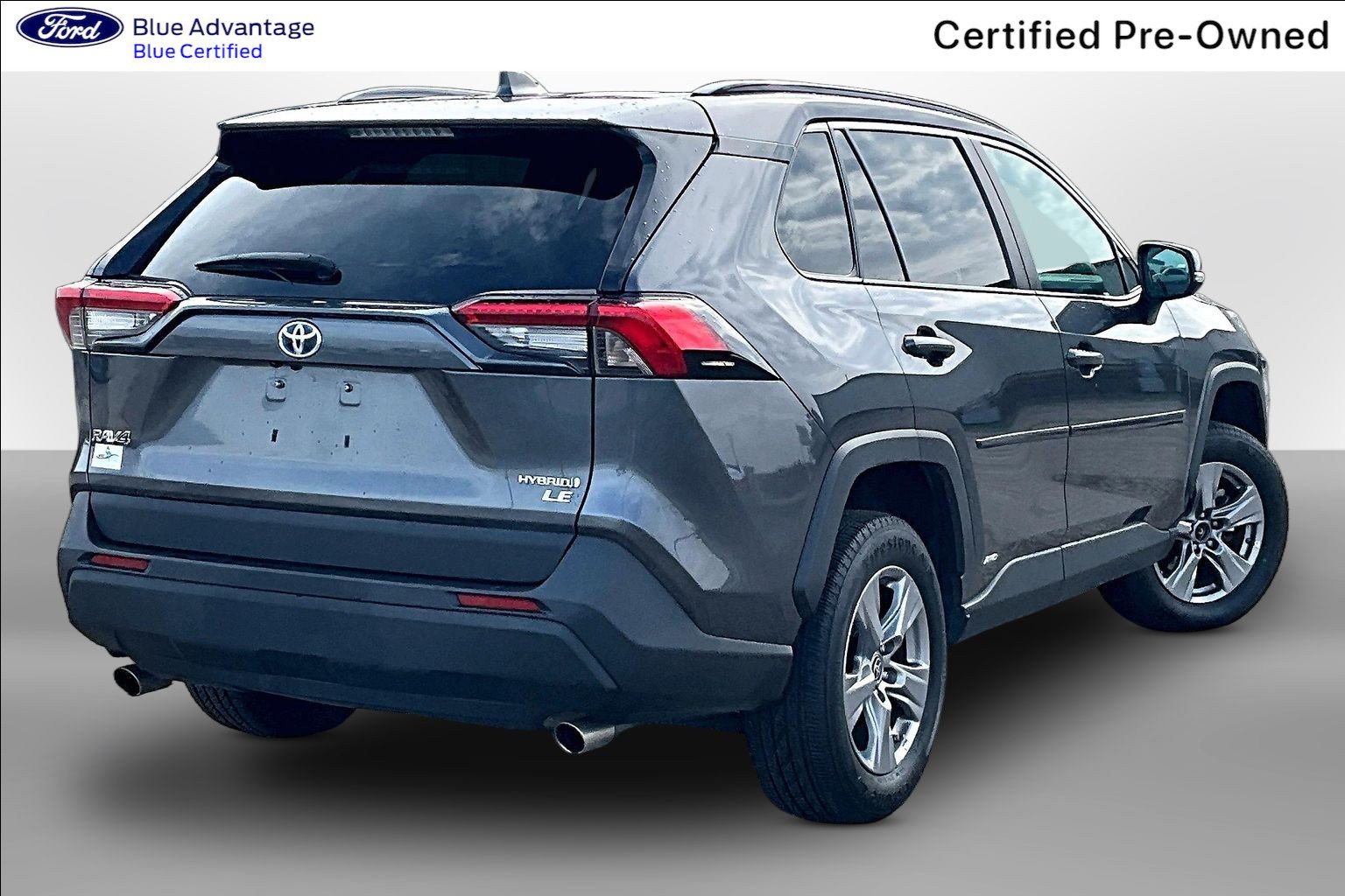 Used 2024 Toyota RAV4 LE AWD/4WD image 11