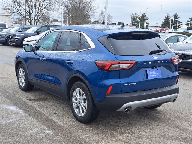 Certified 2023 Ford Escape Active w/ Tech Pack #2 image 3
