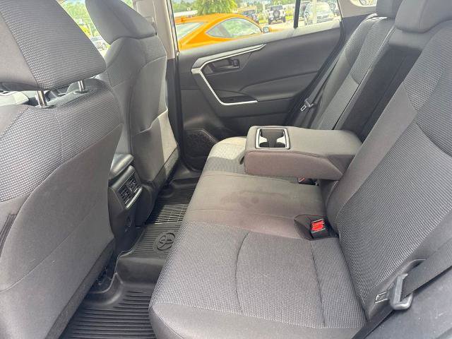 Used 2022 Toyota RAV4 LE FWD image 26