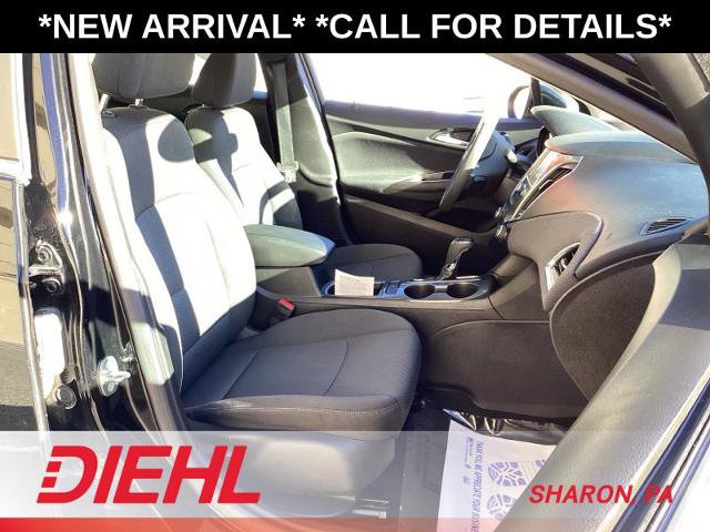 Used 2018 Chevrolet Cruze LT w/ Convenience Package FWD image 10