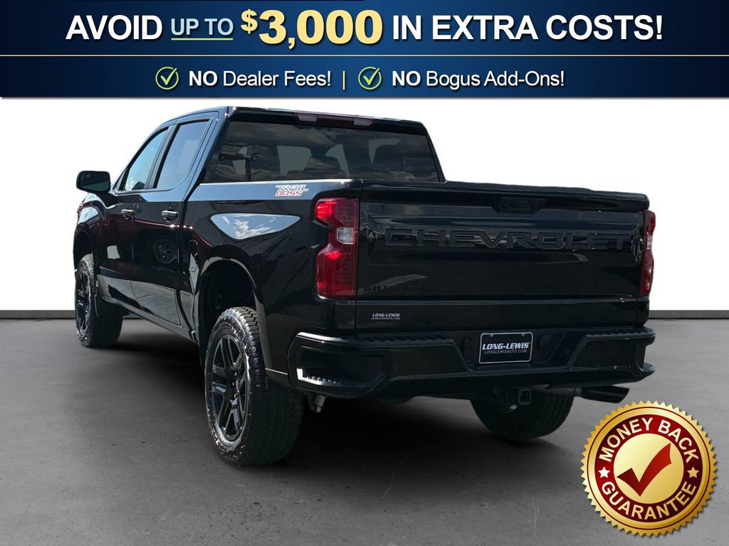 Used 2026 Chevrolet Silverado 1500 Custom Trail Boss w/ Turbomax Blackout Package AWD/4WD image 4